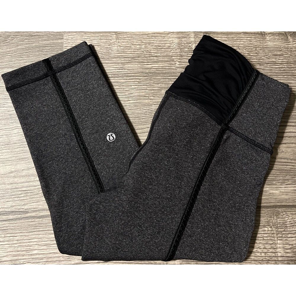 Lululemon Rehearsal Crop 21" Heathered Black Leggings Size 6 W6698S